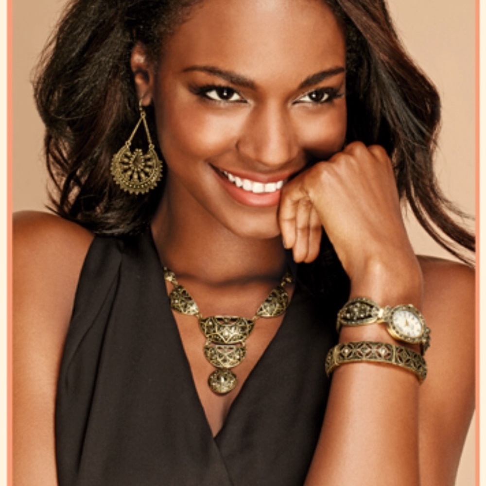Bohemian necklace and earring in brushed bronze tone